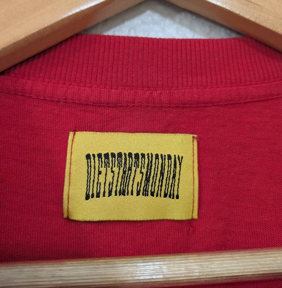 Diet Starts Monday inside-out Graphic Tee - Picture 4 of 7